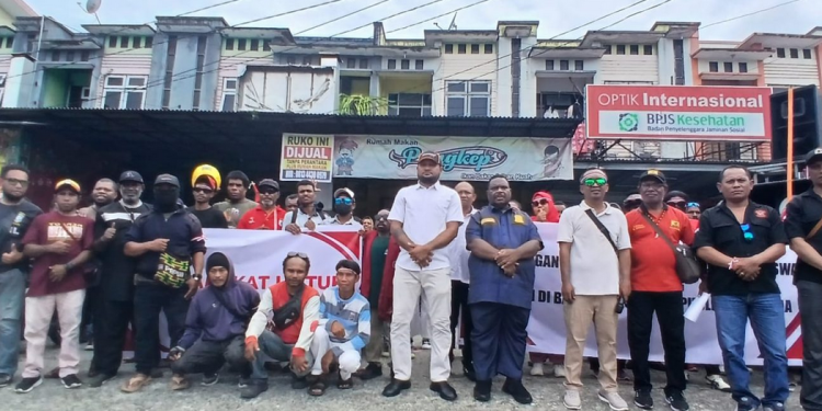Fraksi Golkar DPR Papua Barat Tolak Pemisahan Polri dari Komando Presiden