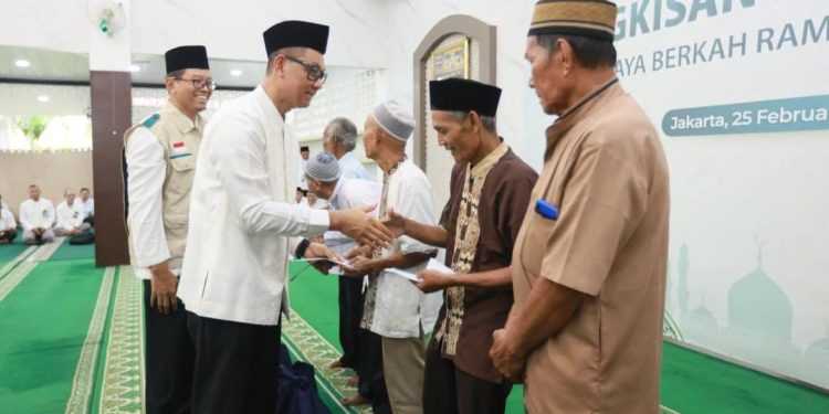 Ramadan Penuh Berkah, YBM PLN Jangkau Puluhan Ribu Warga