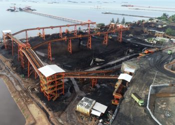 PLN Dorong Industri Tambang Beralih ke Energi Hijau