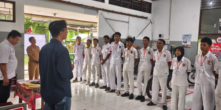 Astra Motor Papua Bina Kreator Konten Muda