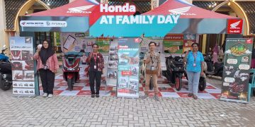 AT Family Day Honda Ramaikan Masjid At Taubah Sorong