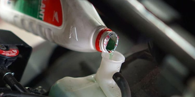 Ganti Coolant Kini Lebih Praktis dengan Booking Service Motorku X