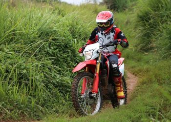 Di Balik Serunya Off Road, Ada Perlengkapan yang Tak Boleh Terlupakan