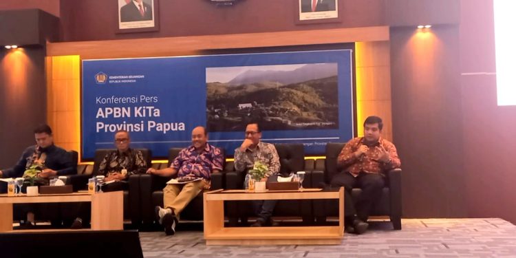 Bea Cukai Ungkap Penyebab Neraca Perdagangan Papua Defisit 209,43 Juta Dolar