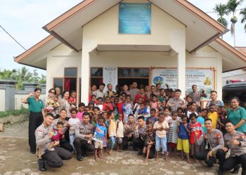 Satgas Operasi Damai Cartenz Tegaskan Komitmen Humanis Lewat Bakti Sosial