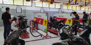 Siswa SMK Negeri 3 Jayapura Ikuti Uji Kompetensi Keahlian DUDI