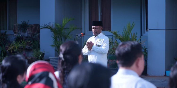 Kakanwil Kemenag Papua Tegaskan 38 Layanan Publik Tanpa Pungutan Biaya