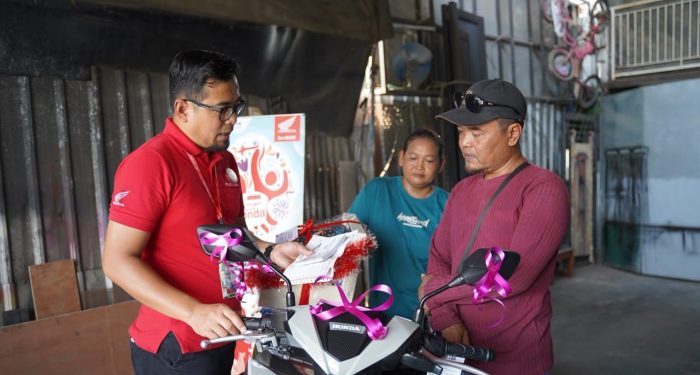 Astra Motor Papua Antar Unit Honda Vario 160 Langsung ke Rumah Konsumen