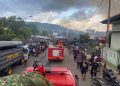 6 Kendaraan PMK TNI Diterjunkan ke Lokasi Kebakaran di Jayapura