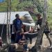 Pantau Situasi Keamanan, Personel Satgas Damai Cartenz Susuri Distrik Muara