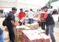 Telkomsel Salurkan Bantuan 100 Paket Bahan Pangan Hingga 600 Voucher Internet Gratis