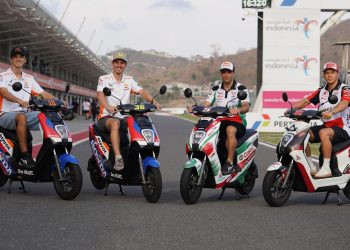 Honda EM1 e: dan PCX160 Berduet Dukung Repsol Honda Team di MotoGP Mandalika