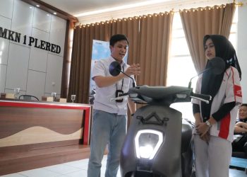 Dukung Generasi Cerdas di SMK, AHM Edukasi Teknologi Sepeda Motor Listrik