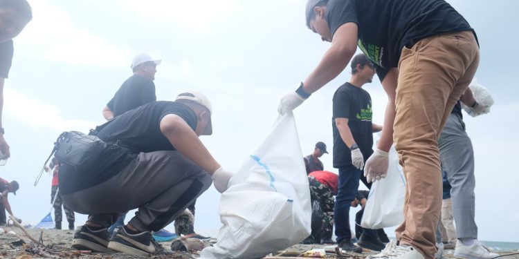PLN dan Rumah Bakau Jayapura Kolaborasi Gaungkan Kepedulian Lingkungan