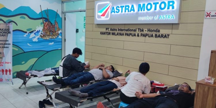 Wujud Semangat Sinergi Bagi Negeri, Astra Motor Papua Kembali Gelar Donor Darah
