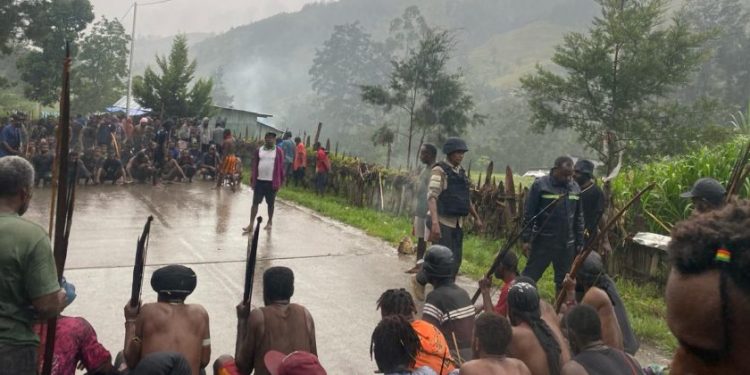 Bentrok Antarpendukung Parpol di Lanny Jaya, 9 Warga Terluka