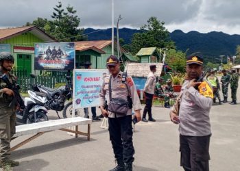 Aparat Gabungan Bersenjata Lengkap Jaga Kantor KPU Pegunungan Bintang Jelang Pleno