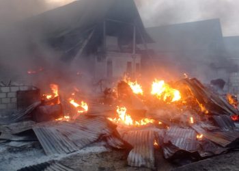 Polisi Masih Dalami Penyebab Kebakaran di Pasar Pharaa Sentani