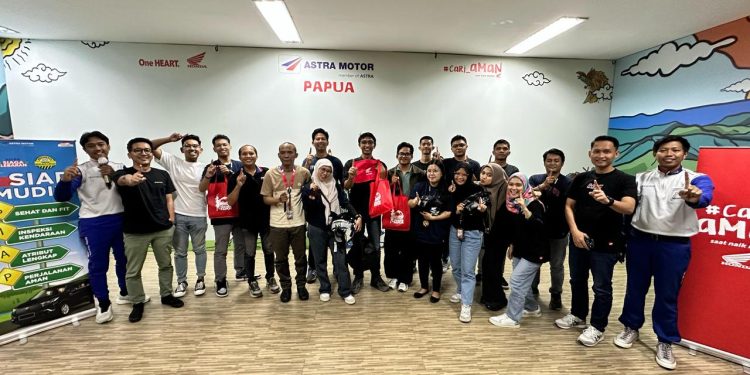 Karyawan Astra Motor Papua Dibekali Keselamatan Berkendara