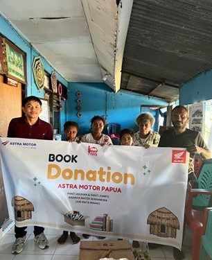 Berbagi Buku Bekas Layak Baca ke Panti Asuhan Menutup Rangkaian Aksi Sosial Astra Motor Papua