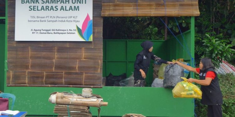 Dirut PLN Dinobatkan Jadi Pemimpin Transformasi Bisnis Berkelanjutan