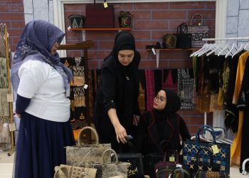 Produk Kerajinan UMK Binaan PLN di Inacraft 2024 Dibanjiri Peminat