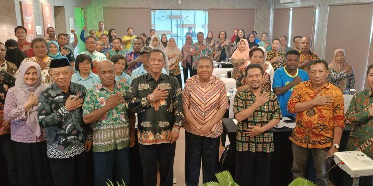 Tingkatkan Mutu Pendidikan, Disdik Jayapura Gelar Bimtek