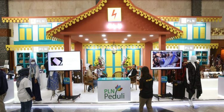 UMKM Binaan PLN dari Papua Hingga Sumatra Dibanjiri Pembeli Digelaran Inacraft