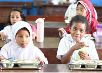 Perjalanan Makan Bergizi Gratis untuk Anak-anak Sorong