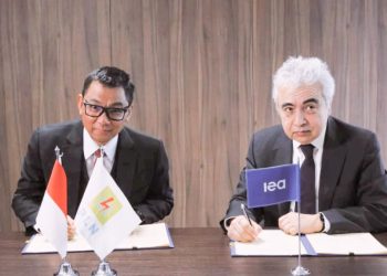 Matangkan Skema JETP, PLN Gandeng IEA Jalankan Roadmap Transisi Energi