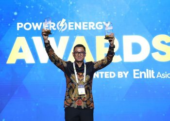 Dirut PLN Raih Male Executive Of The Year Enlit Asia Power Energy Awards 2023