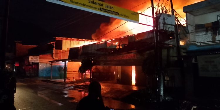 Polisi Masih Selidiki Penyebab Terbakarnya 4 Ruko di Sentani