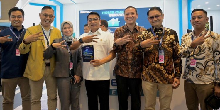 PLN Tampilkan Kesiapan Ekosistem EV di Indonesia dalam Gelaran PEVS 2024