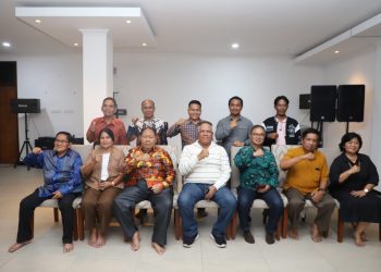 Paulus Waterpauw Pilihan Ikatan Keluarga Toraja Jadi Gubernur Papua