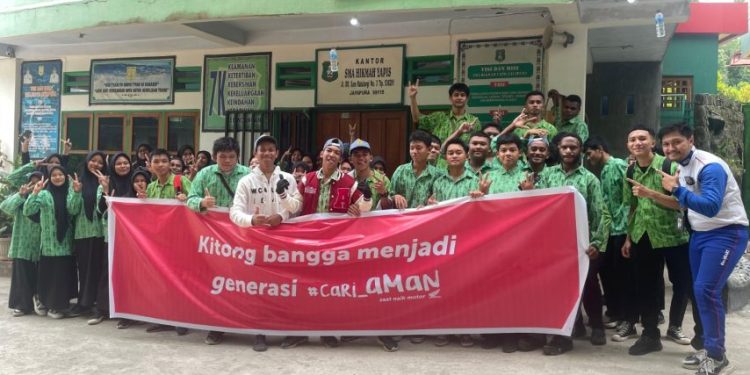 Astra Motor Papua Beri Edukasi Keselamatan Berkendara kepada Pelajar