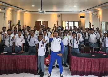 Hadir di Tengah Pelajar, Astra Motor Papua Sampaikan Pentingnya Keselamatan Berkendara