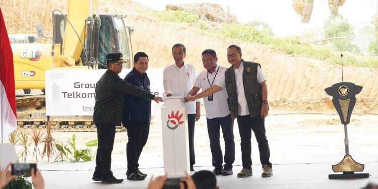 Presiden Groundbreaking Telkom Smart Office di IKN