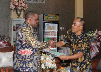 PLN Terima Hibah 2 Hektar Lahan dari Pemkab Manokwari