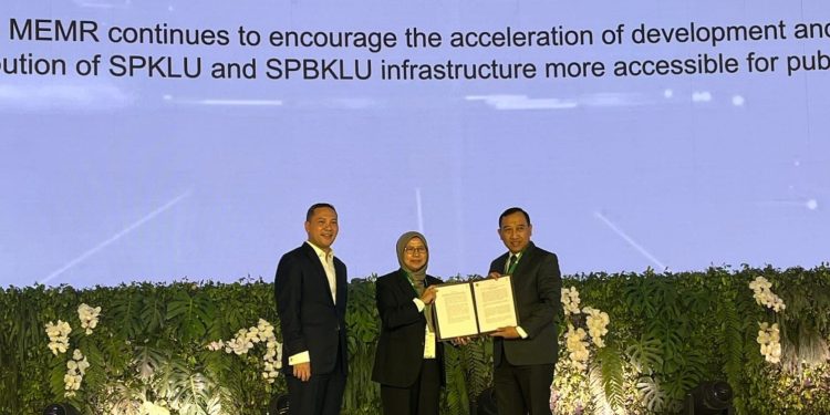 PLN Siapkan Infrastruktur Penunjang Kendaraan Listrik