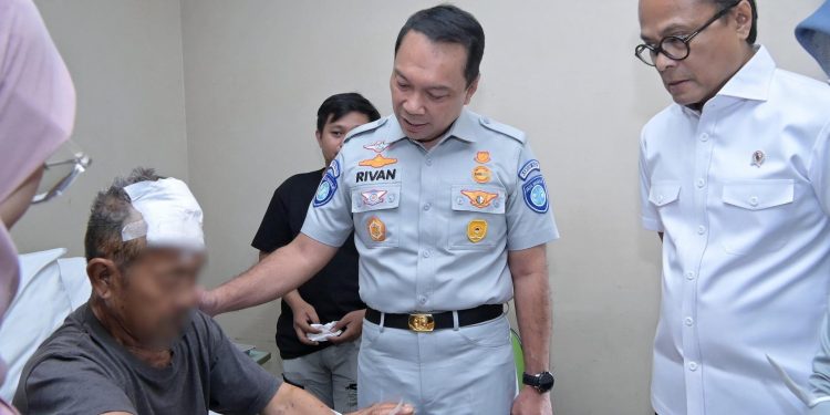 Wamen BUMN dan Dirut Jasa Raharja Tinjau Penanganan Korban Kecelakaan Tol Cipularang