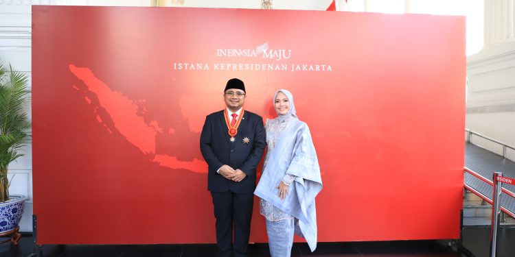 Terima Bintang Mahaputera Utama, Gus Men: Kehormatan untuk Kerukunan Indonesia