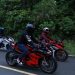 Tips Hadapi Kemacetan Saat Mengendarai Motor Kopling