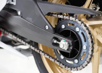 Tips Merawat Rantai Sepeda Motor Honda Agar Tetap Awet dan Optimal