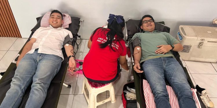 Astra Motor Papua Tebar Kasih Sayang Lewat Donor Darah