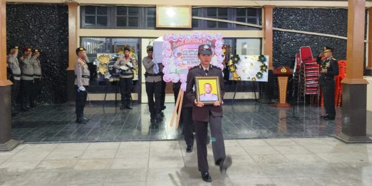 Jenazah Briptu Anumerta Sandi, Korban Penembakan KKB Dimakamkan Minggu di Jayapura