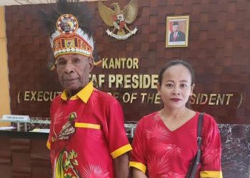 Johan Jasa Temui Staf Presiden Bahas Pengrusakan Hutan Adat di Sawe Suma