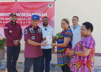 Antusias Warga Kampung Tahima Soroma Manfaatkan Layanan PLB Simpatik