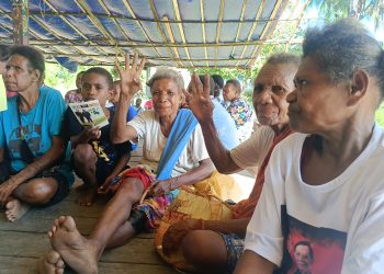 Alasan Ini Kaum Perempuan di Kampung Saliyap Mantapkan Pilihan ke Paslon Jayapura Emas