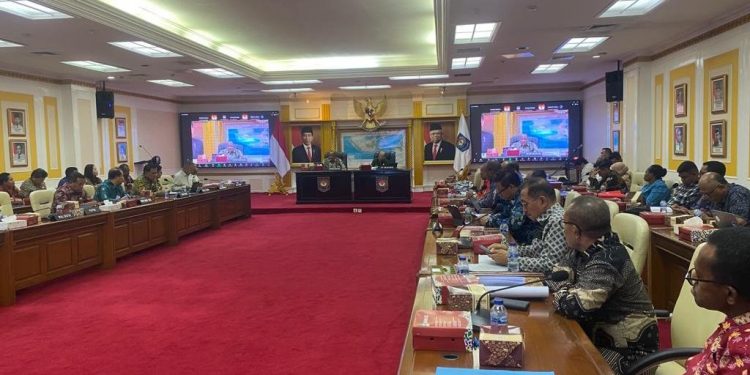 Pemerintah Pusat Beri Waktu Sepekan Pemda di Papua Selesaikan Tunggakan Beasiswa