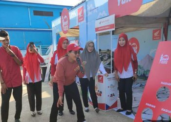 Eksibisi Hingga Game Test Ride Meriahkan Gelaran Roadshow Honda di Sorong